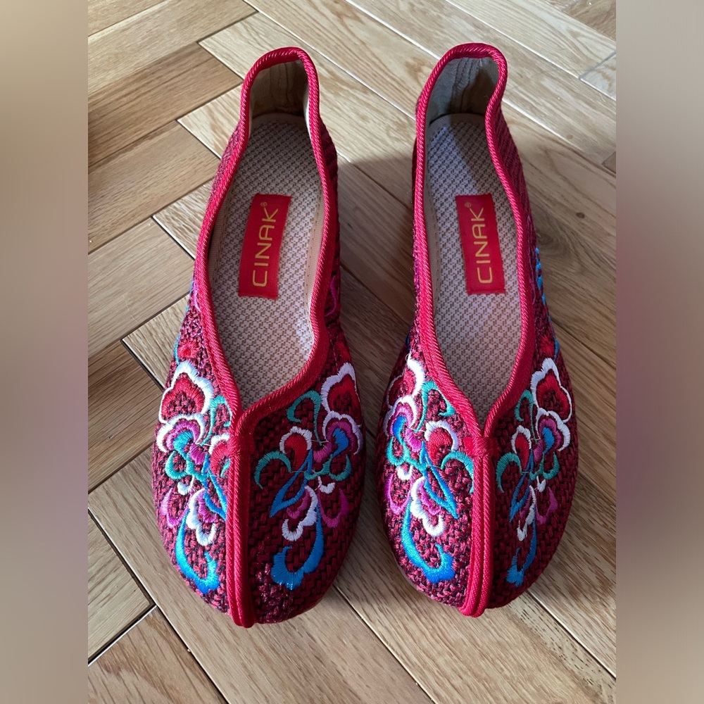 Cinak Red Slip-On Flats with Elastic Panels